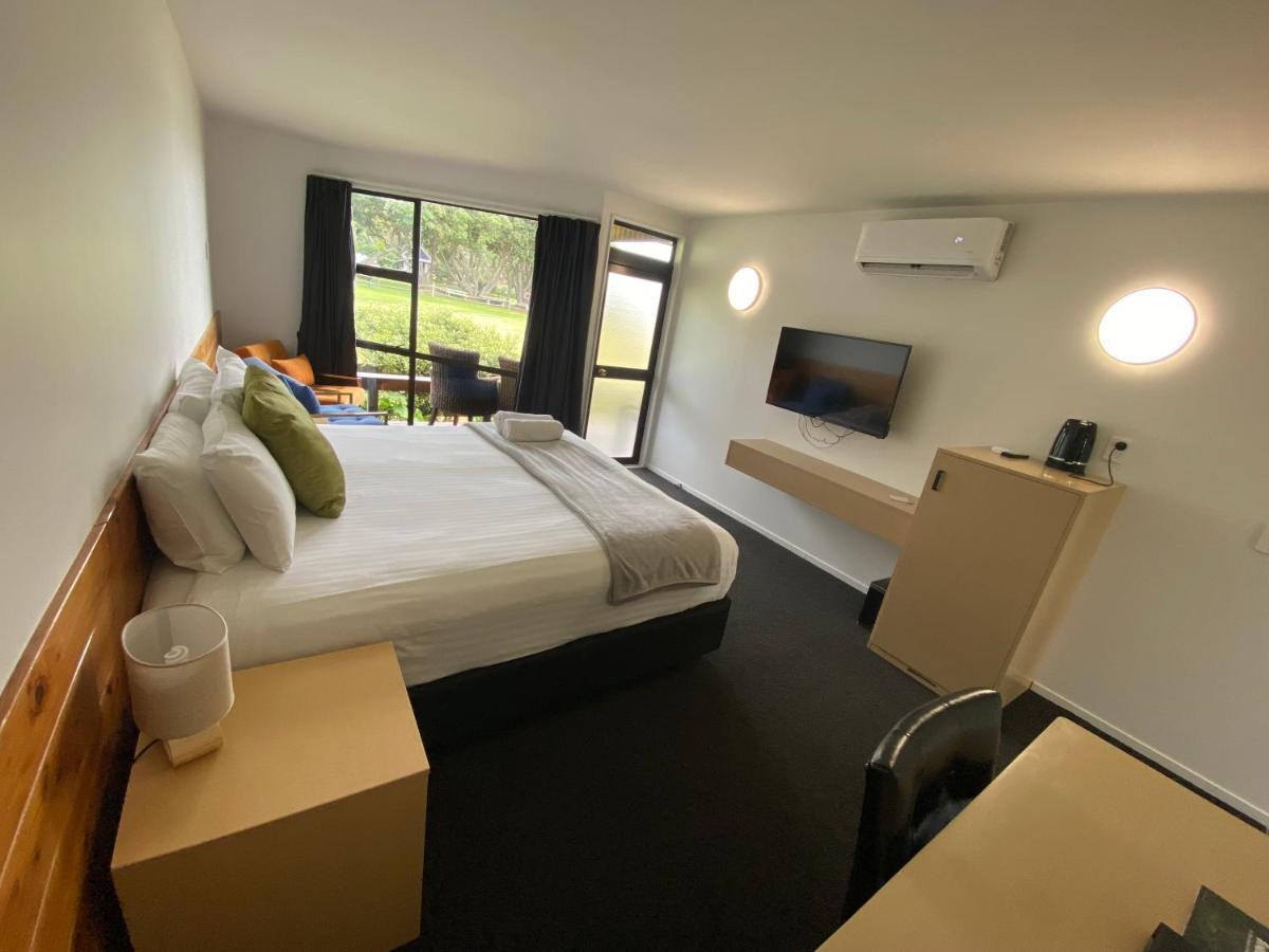 The Sands Hotel Hokianga Omapere Bagian luar foto